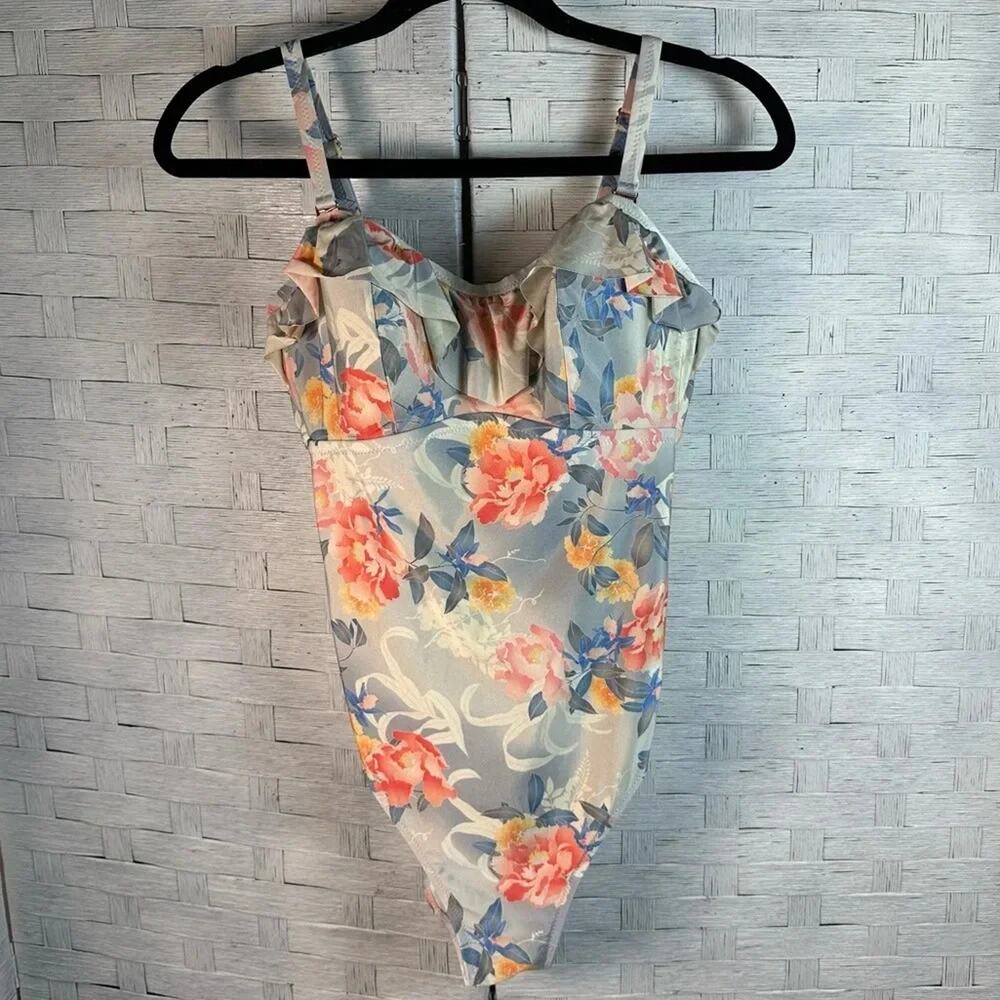 Figleaves Womens Swimsuit floral one peace ruffle clasp back beach coastal